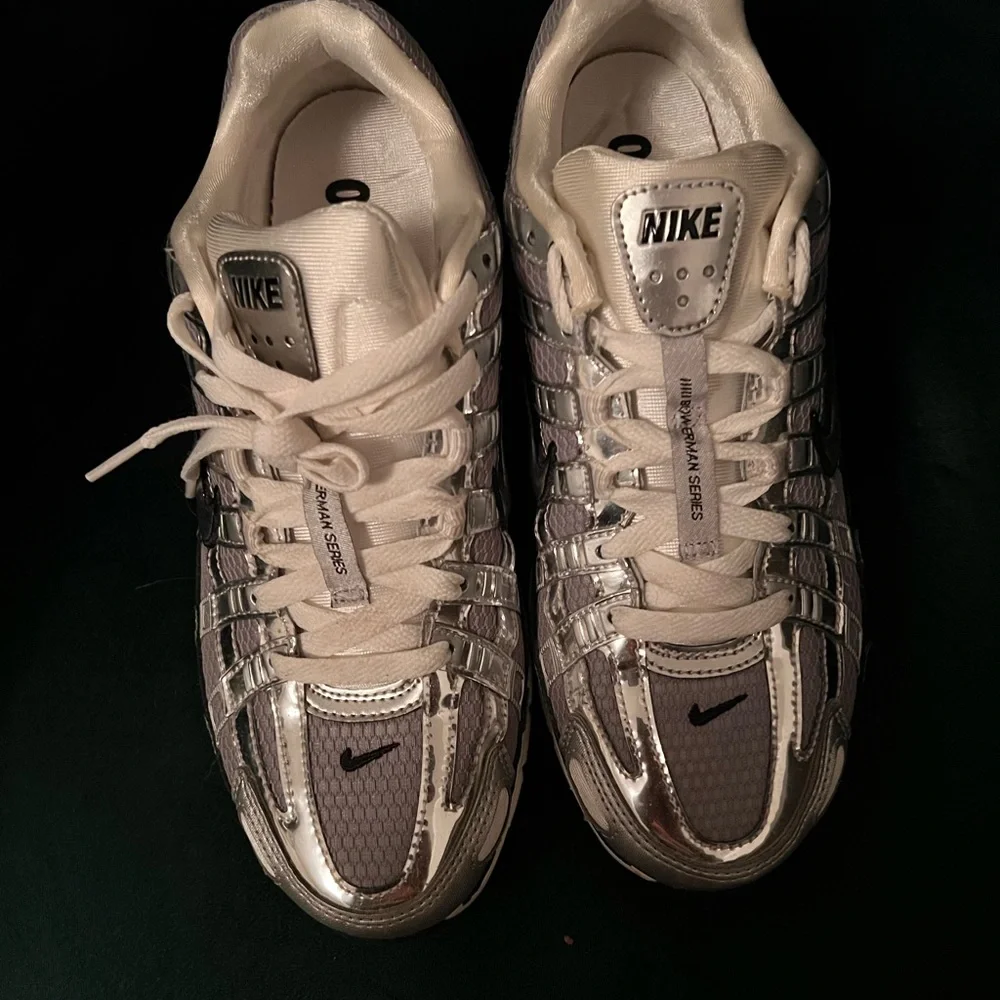 Nike P-6000 Silver Women’s - Picture 3 of 7